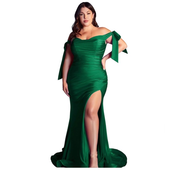 Rent The Runway - Own It Emerald Green Evening Dress Gown Size 20 - Picture 5 of 12